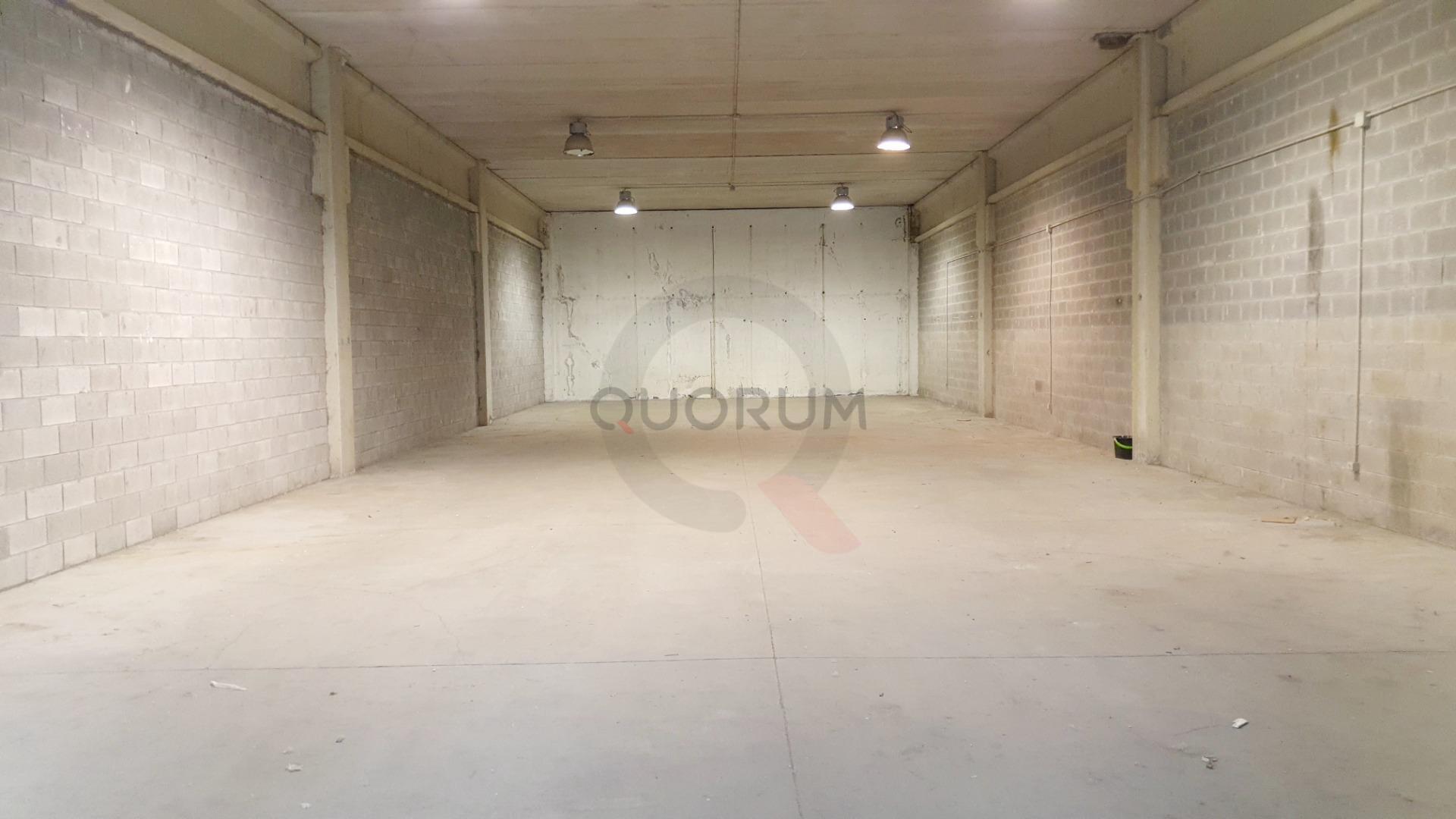 Nave en Artunduaga, Basauri