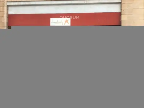Local Comercial En Buen Estado