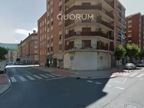 Parcela De Garaje Con Trastero En El Centro De Etxebarri