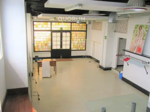 Local Comercial En Buena Zona