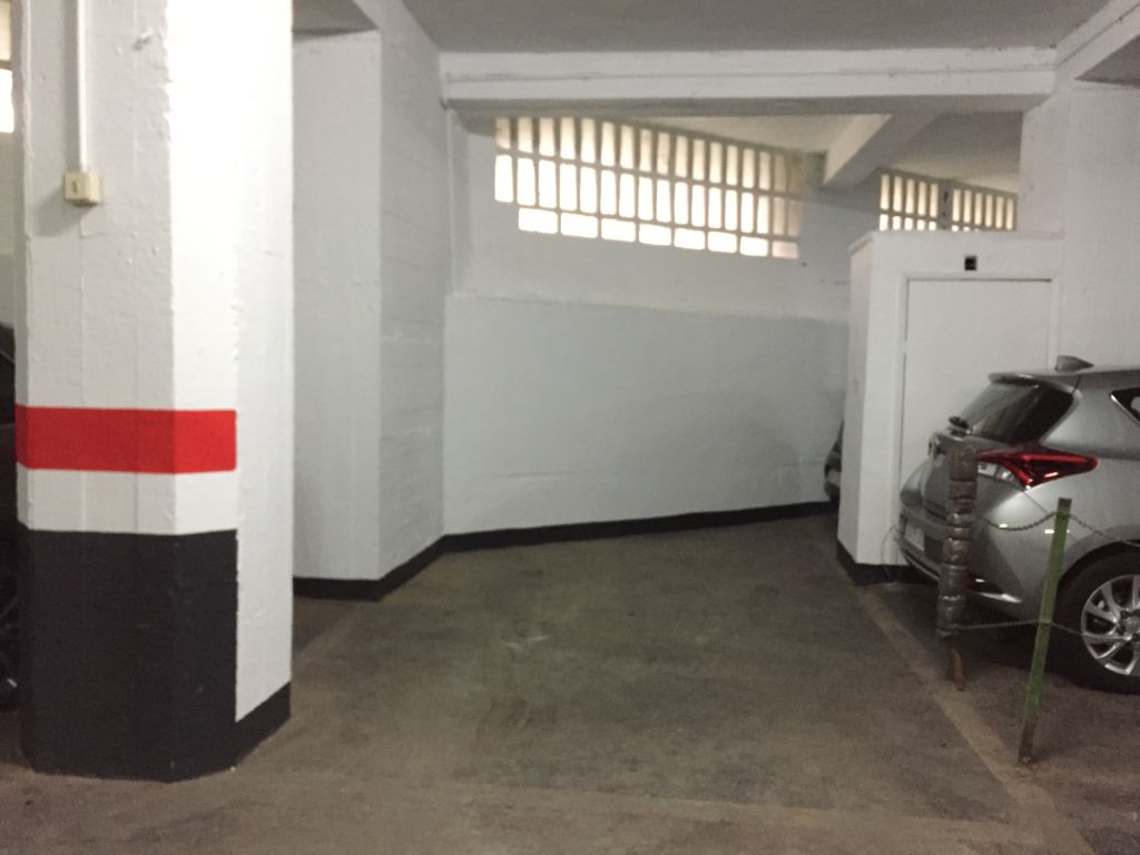 Parcela de Garaje Buen Precio en Zona Urbi