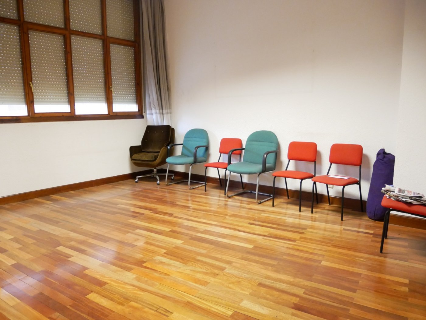 Local-Oficina De 70 m²  En Zona Estación