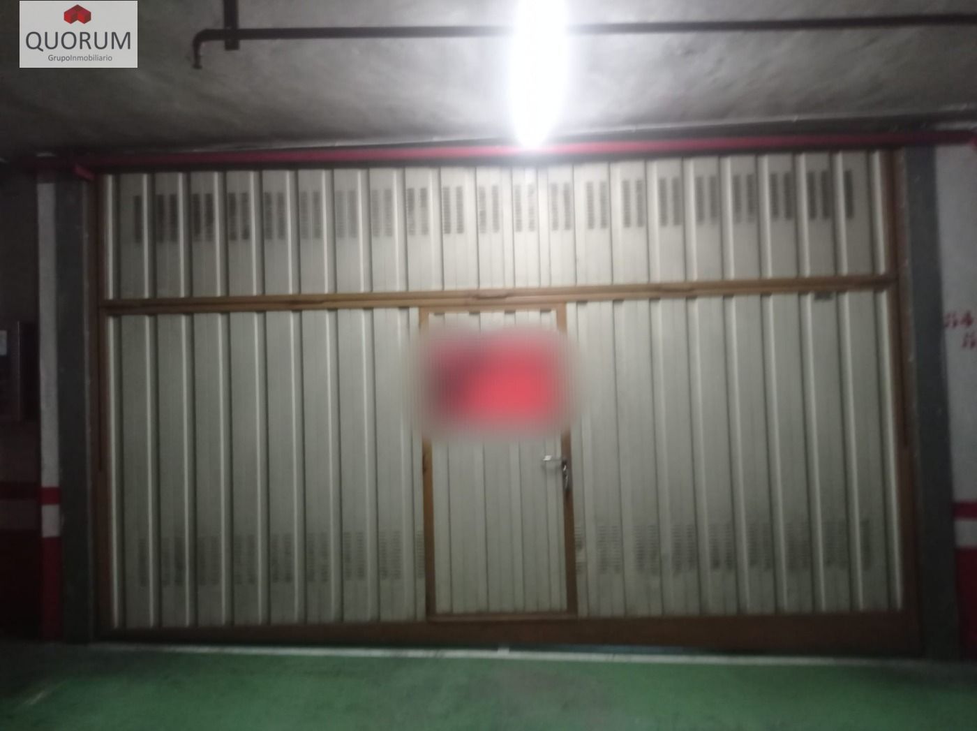 Se Vende Parcela De Garaje Triple Cerrada En Portugalete Centro.