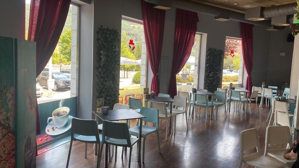 Bar-Restaurante En Zona Uribarri
