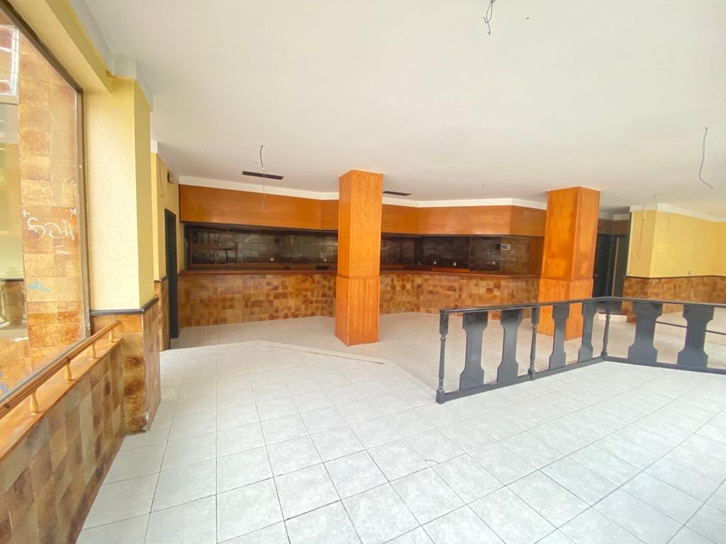 Amplio Local Comercial En Leioa