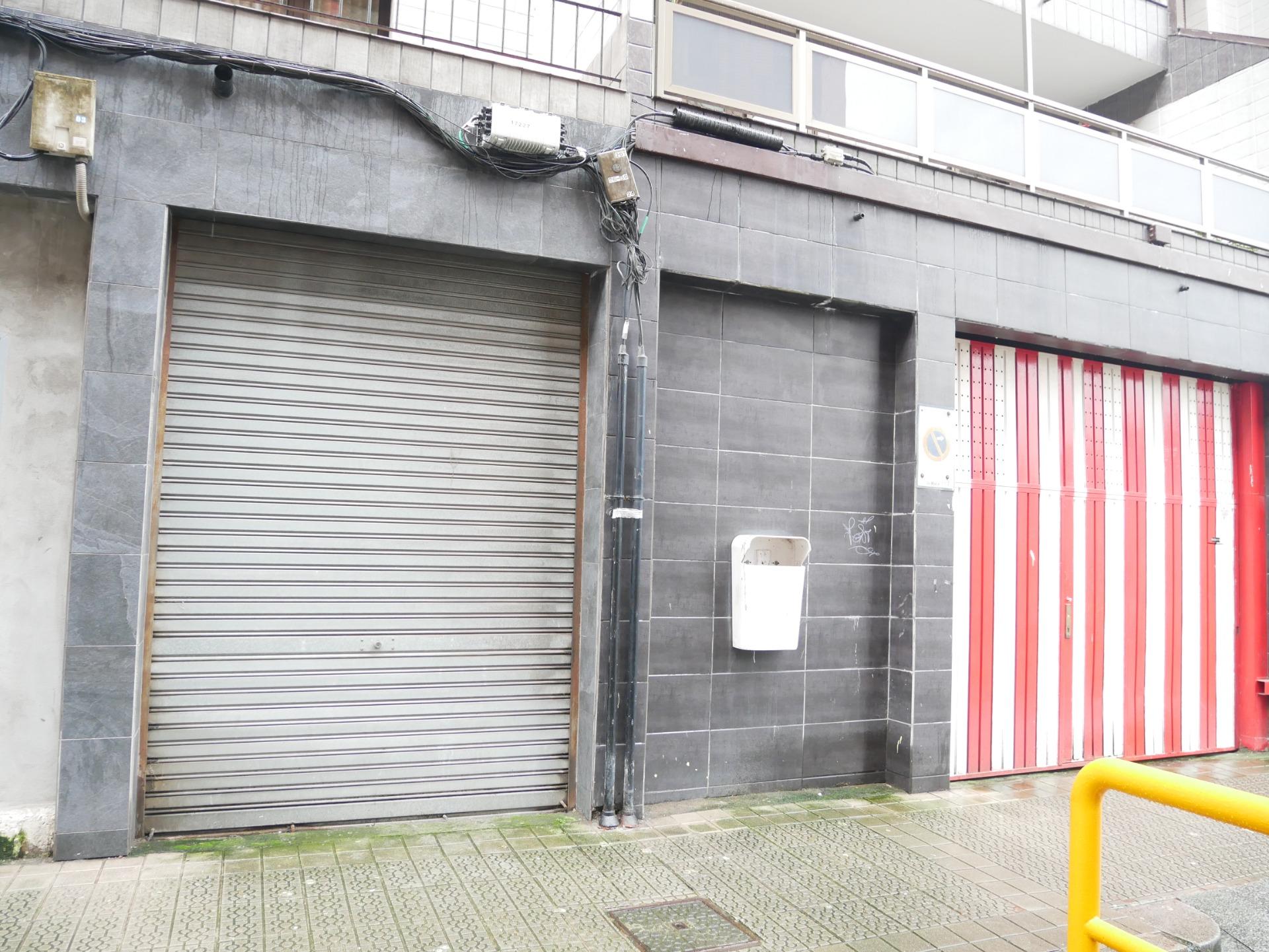 Local Comercial Diáfano de 54 m² en Zona Burros-Kalero