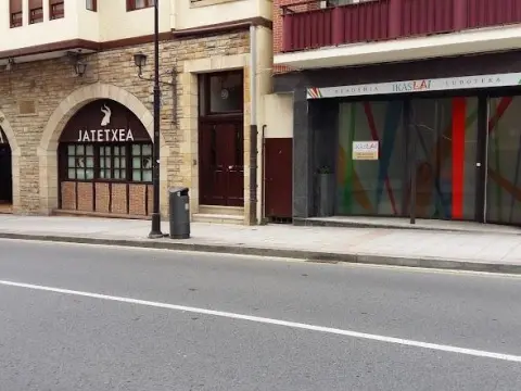 Local Para Vender En Pleno Juan Bautista Uriarte