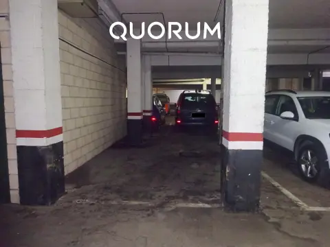 Parcela De Garaje Para Coche Y Moto En Txurdinaga