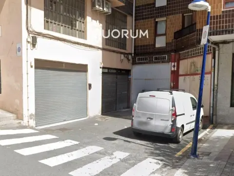 Local Comercial de 200m2 en Etxebarri Zona Avenida