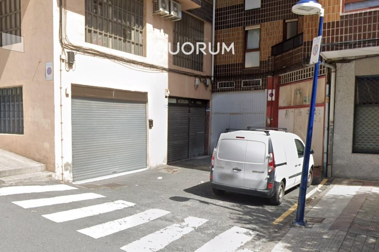 Local Comercial de 200m2 en Etxebarri Zona Avenida