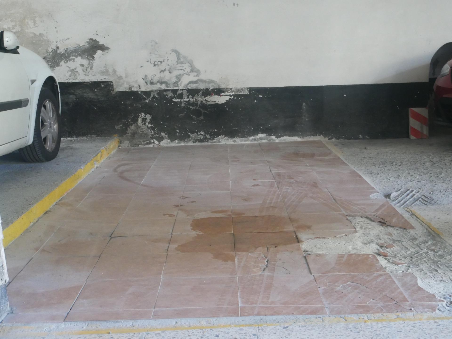 Parcela De Garaje En Venta En Zona Urbi