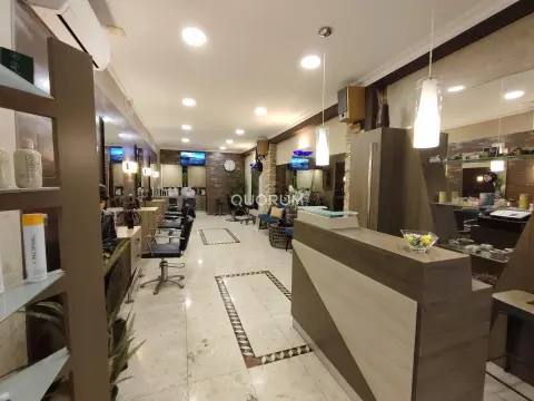Peluquería en venta Casco Viejo