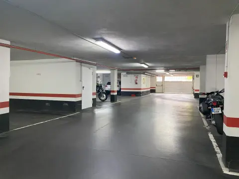 GARAJE EN BULEVARD DE UDONDO