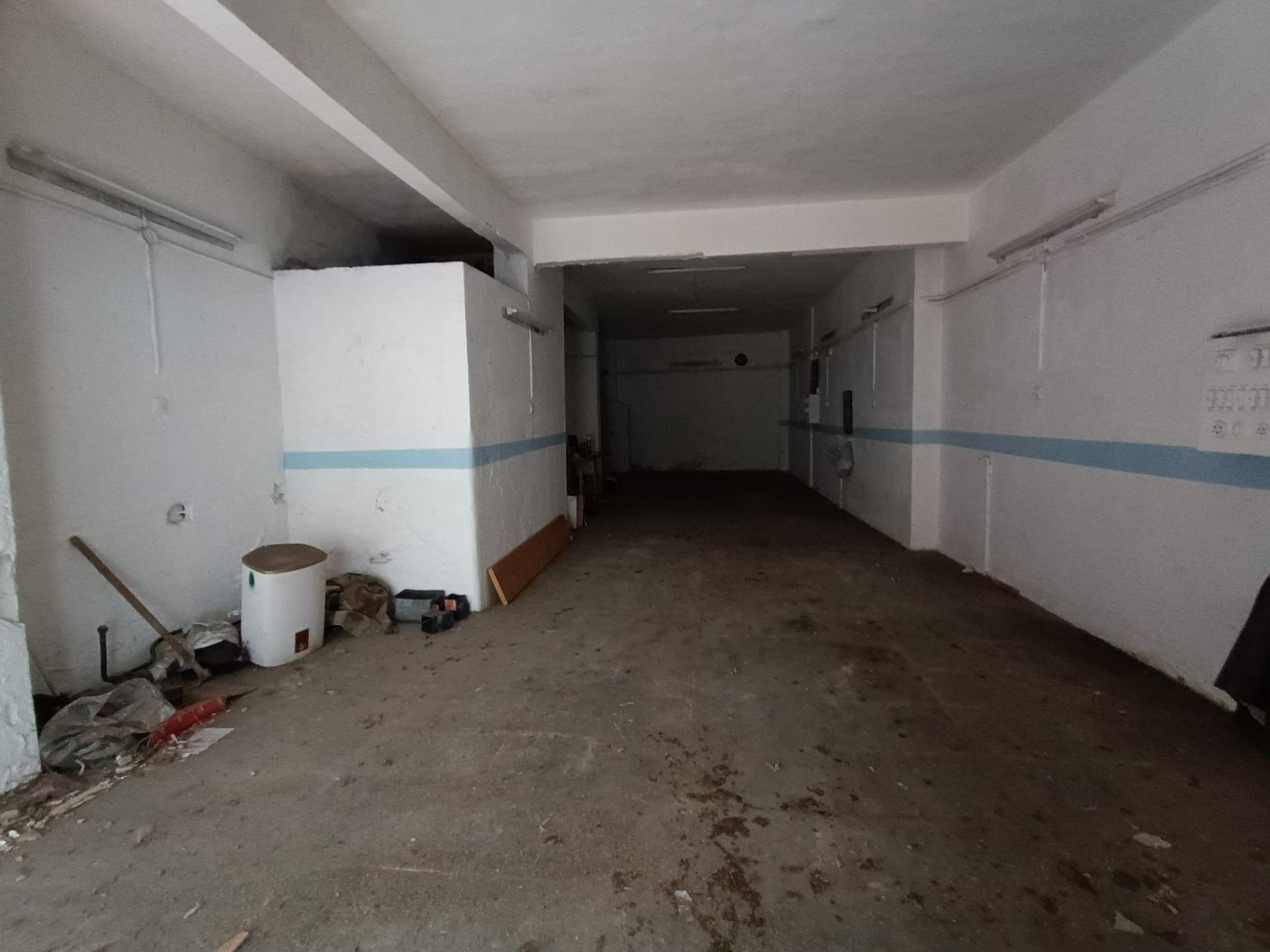 Se Vende Local Comercial En Barakaldo Zona Bagatza De 160 m2 Aprox