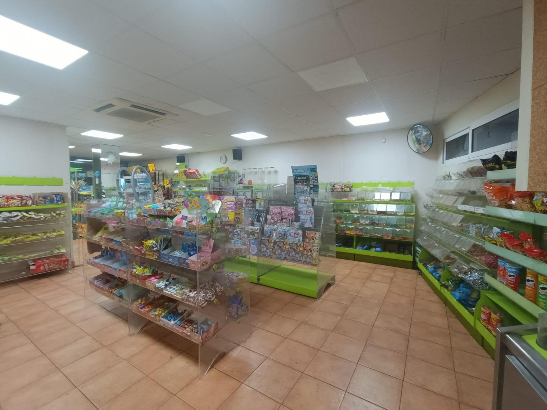 Se Vende Local Comercial En Sestao Zona Centro.