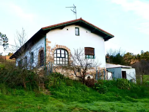 Caserio en Venta en Berango