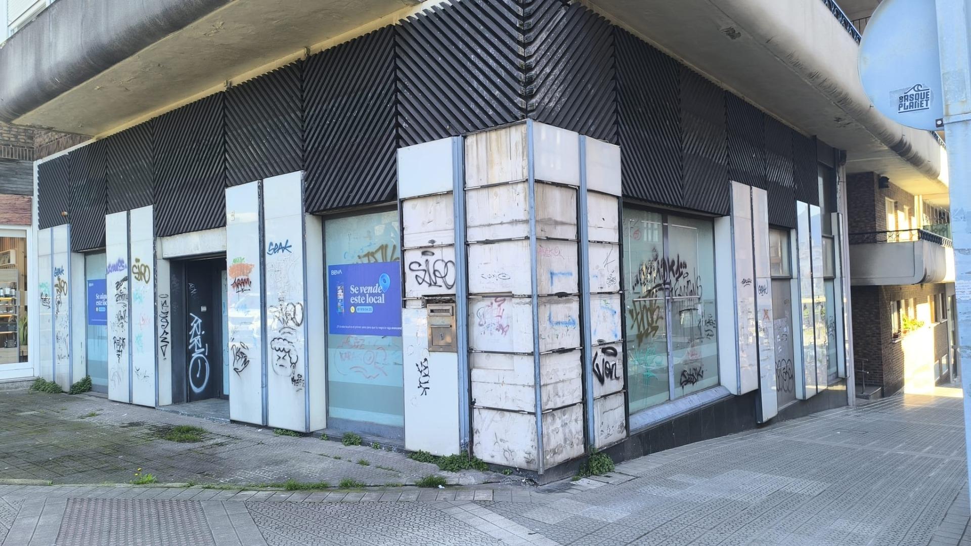 ¡Oportunidad Única! Exclusivo Local Comercial de 144 m² en el Corazón de Getxo - Venta y Alquiler