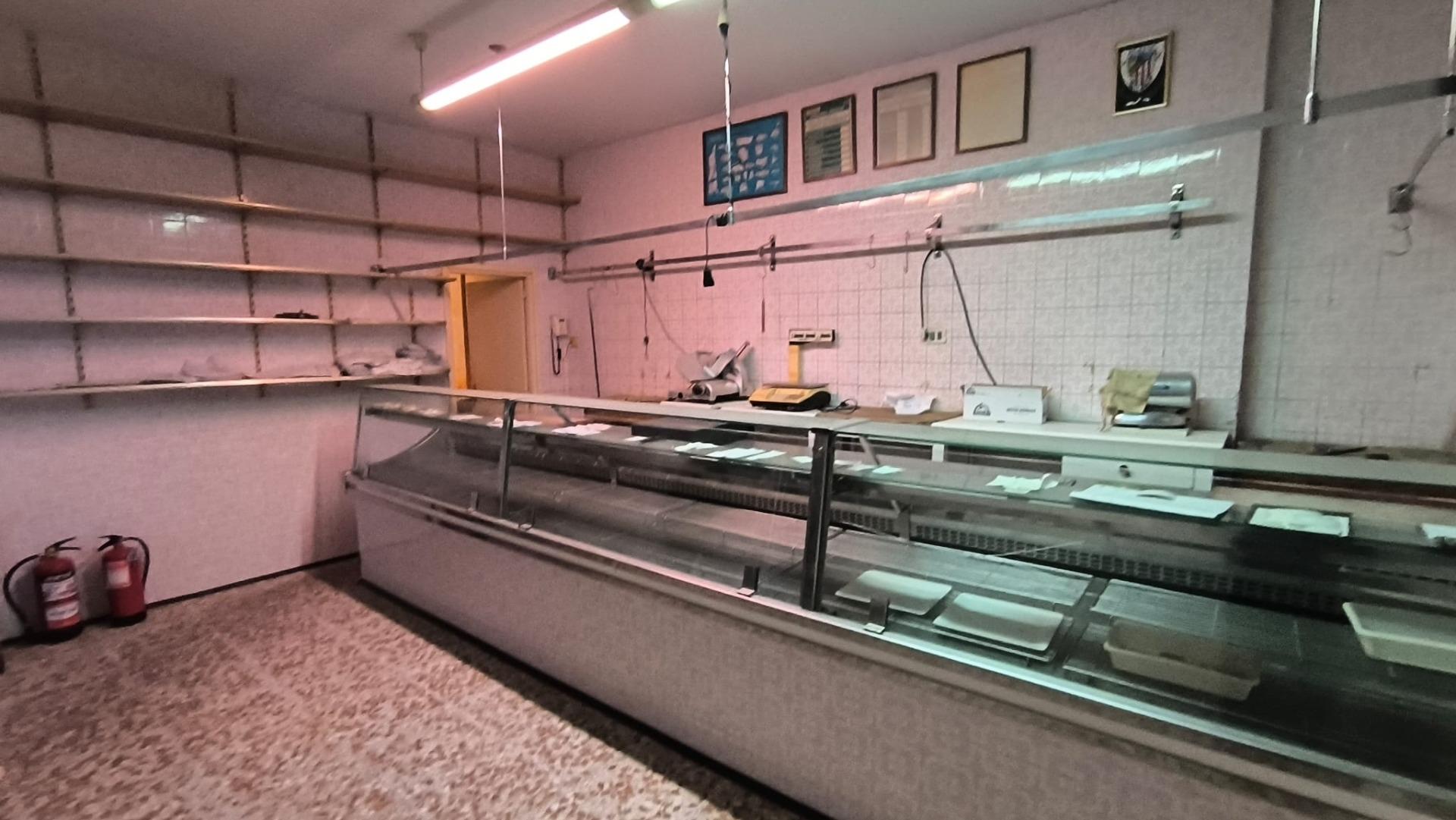 Se Vende Local Bien Ubicado
