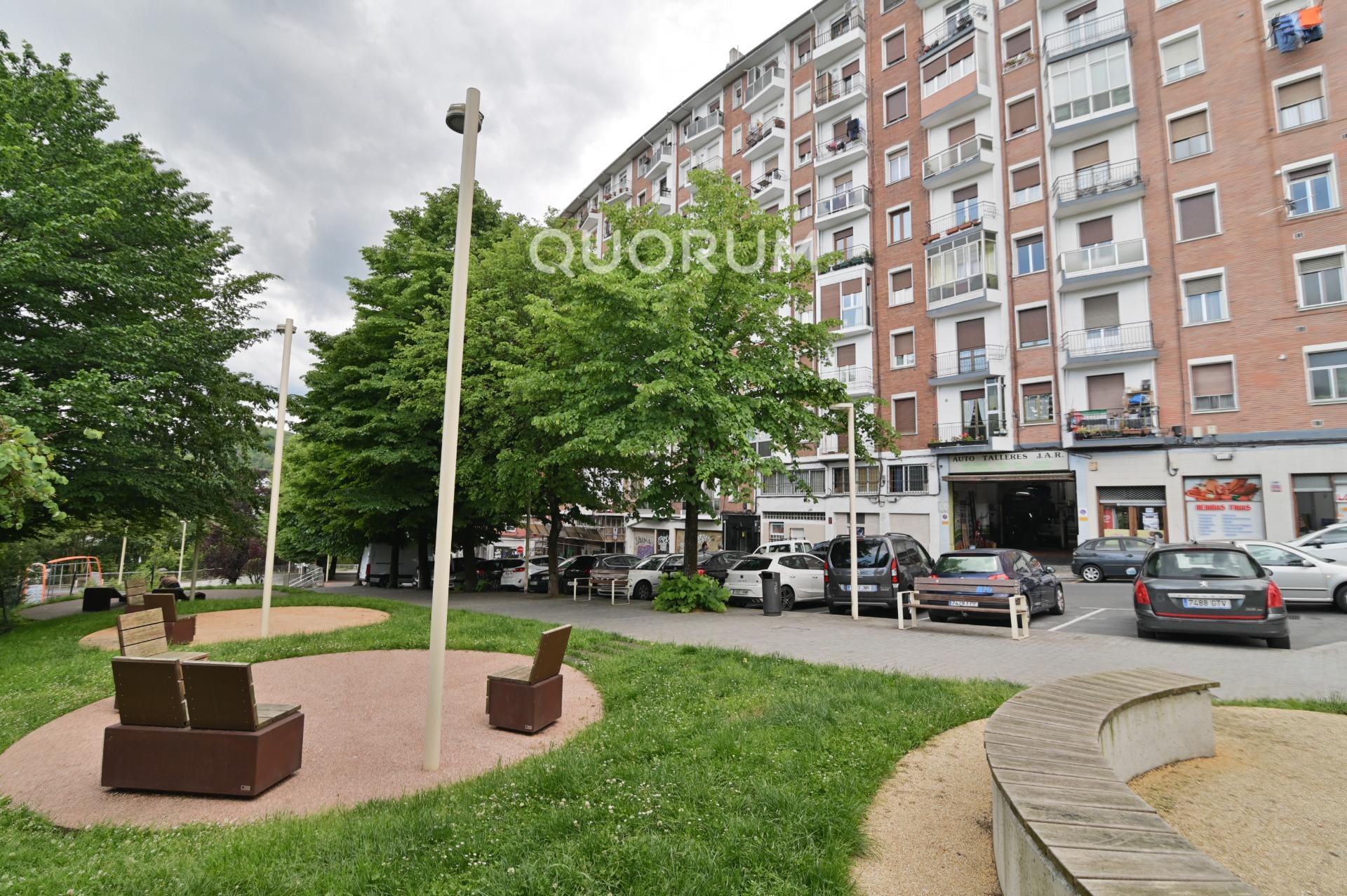 Piso de 2 Habitaciones En Zona Tranquila