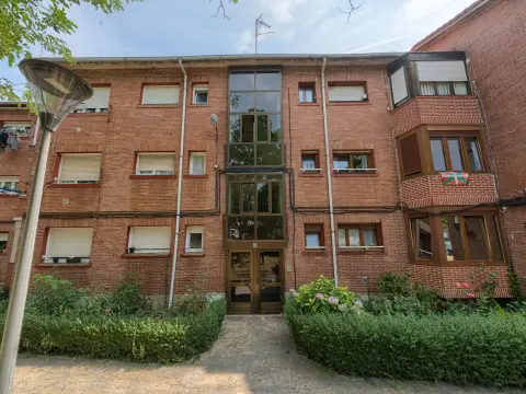 QUORUM VENDE EN EXCLUSIVA: Piso de 3 habitaciones en San Fuentes.