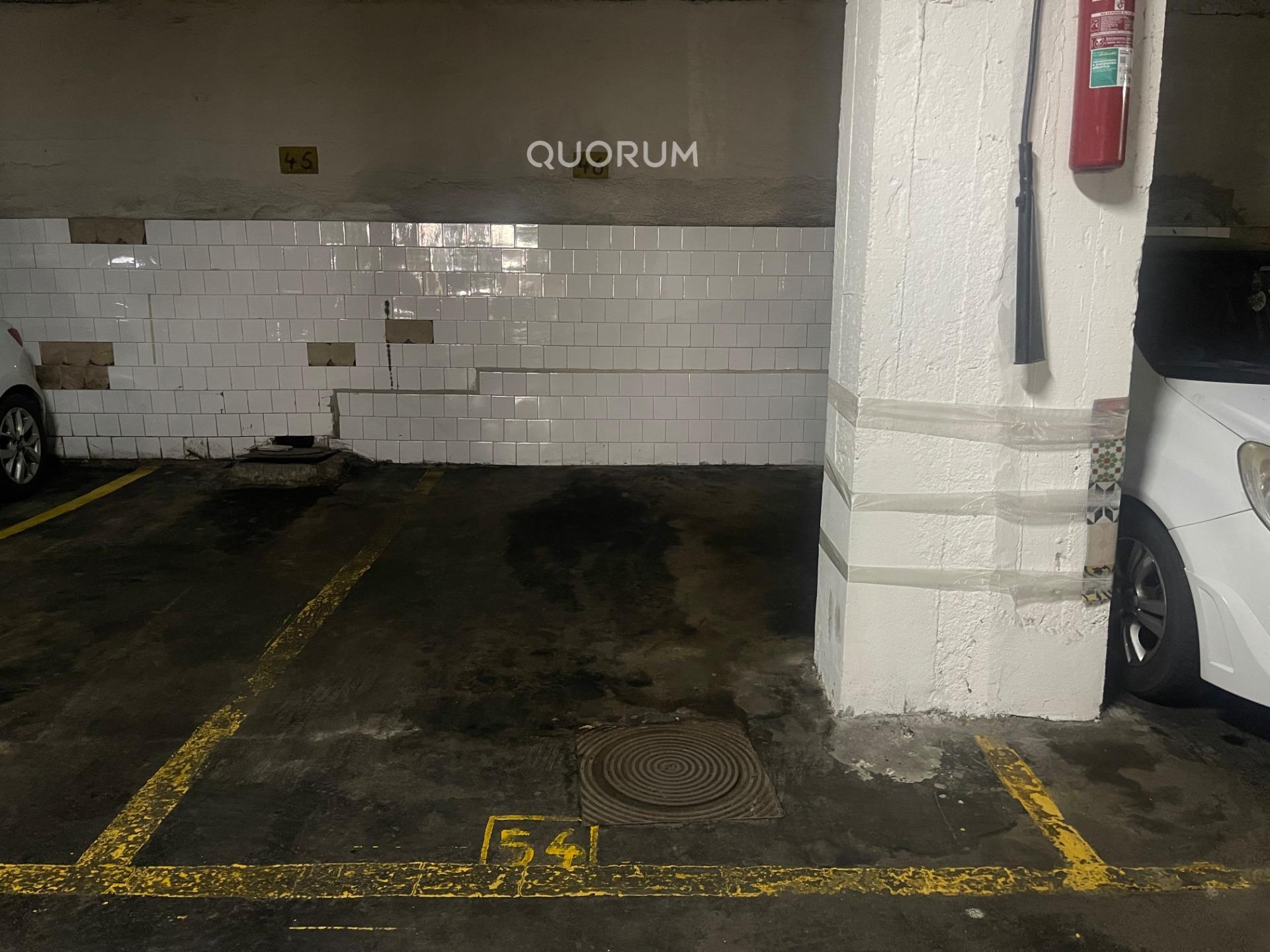 Parcela de Garaje En Venta En Santutxu