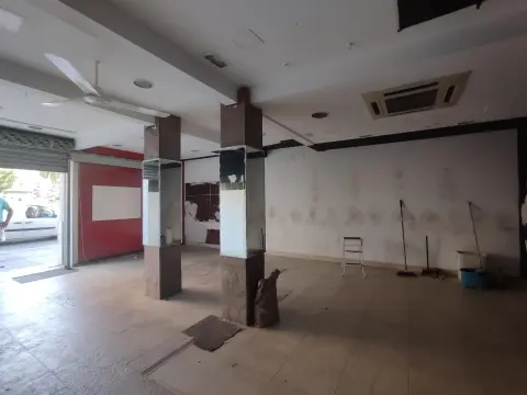 Local en venta Autonomia - La Casilla