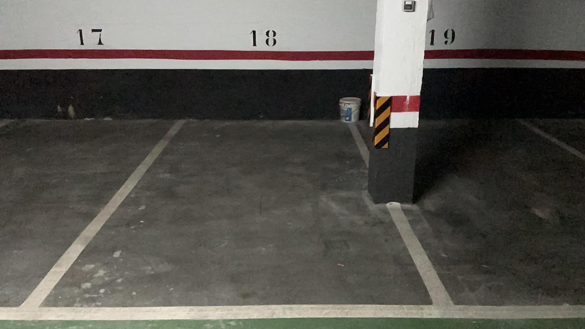 Parcela De Garaje En Alquiler En El Centro De Galdakao